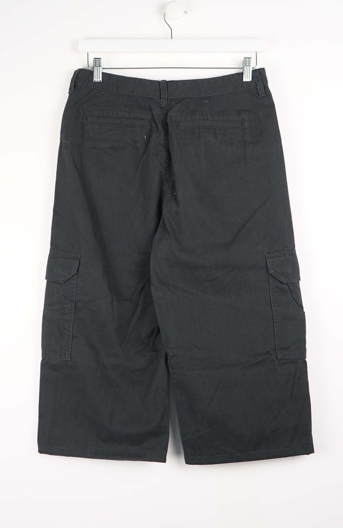 VINTAGE REWORK CARGO CAPRI SHORTS W30