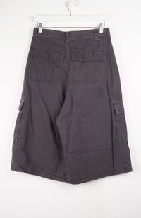VINTAGE REWORK CARGO CAPRI SHORTS W31