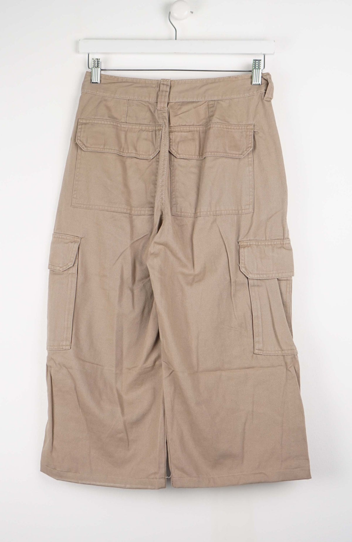VINTAGE REWORK CARGO CAPRI SHORTS W28
