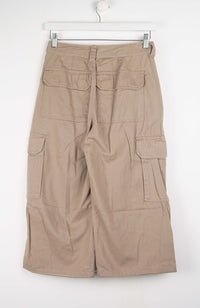 VINTAGE REWORK CARGO CAPRI SHORTS W28