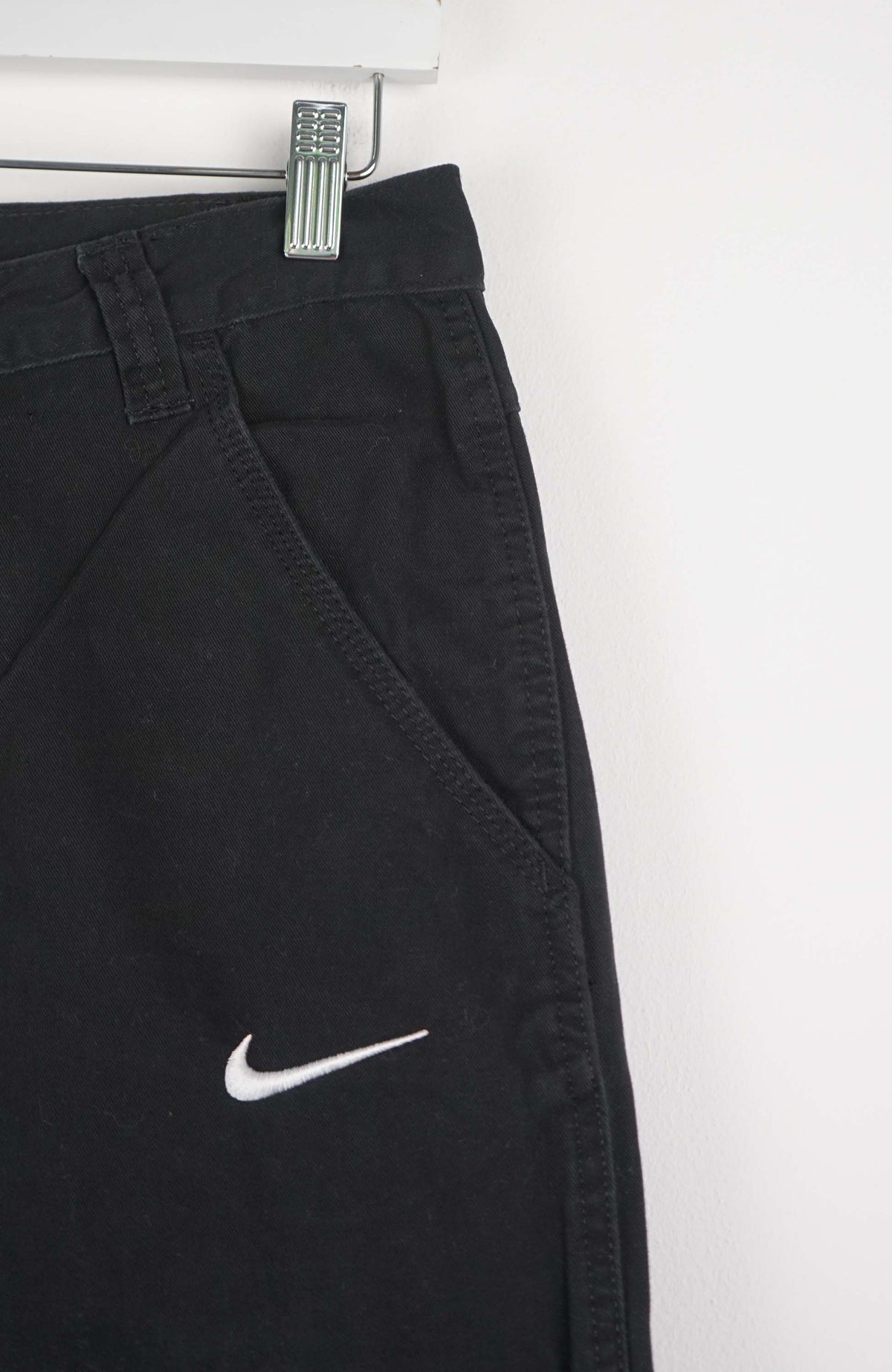 VINTAGE REWORK CARGO CAPRI SHORTS W32