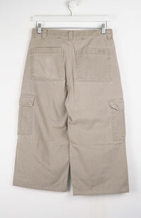 VINTAGE REWORK CARGO CAPRI SHORTS W31