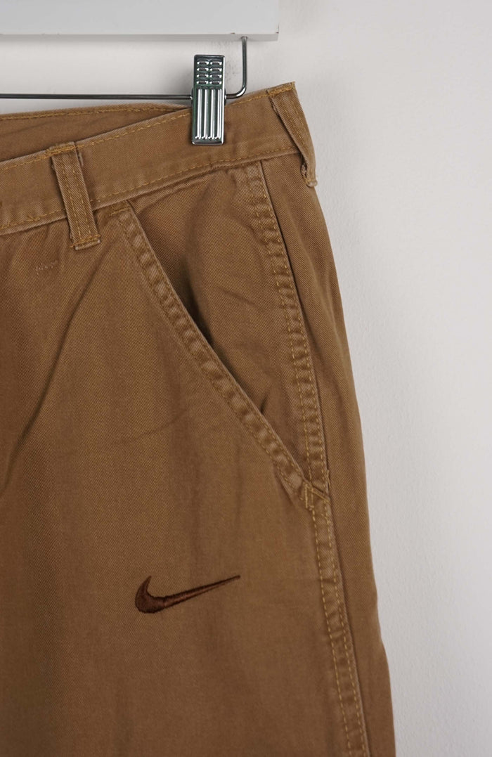 VINTAGE REWORK CARGO CAPRI SHORTS W32