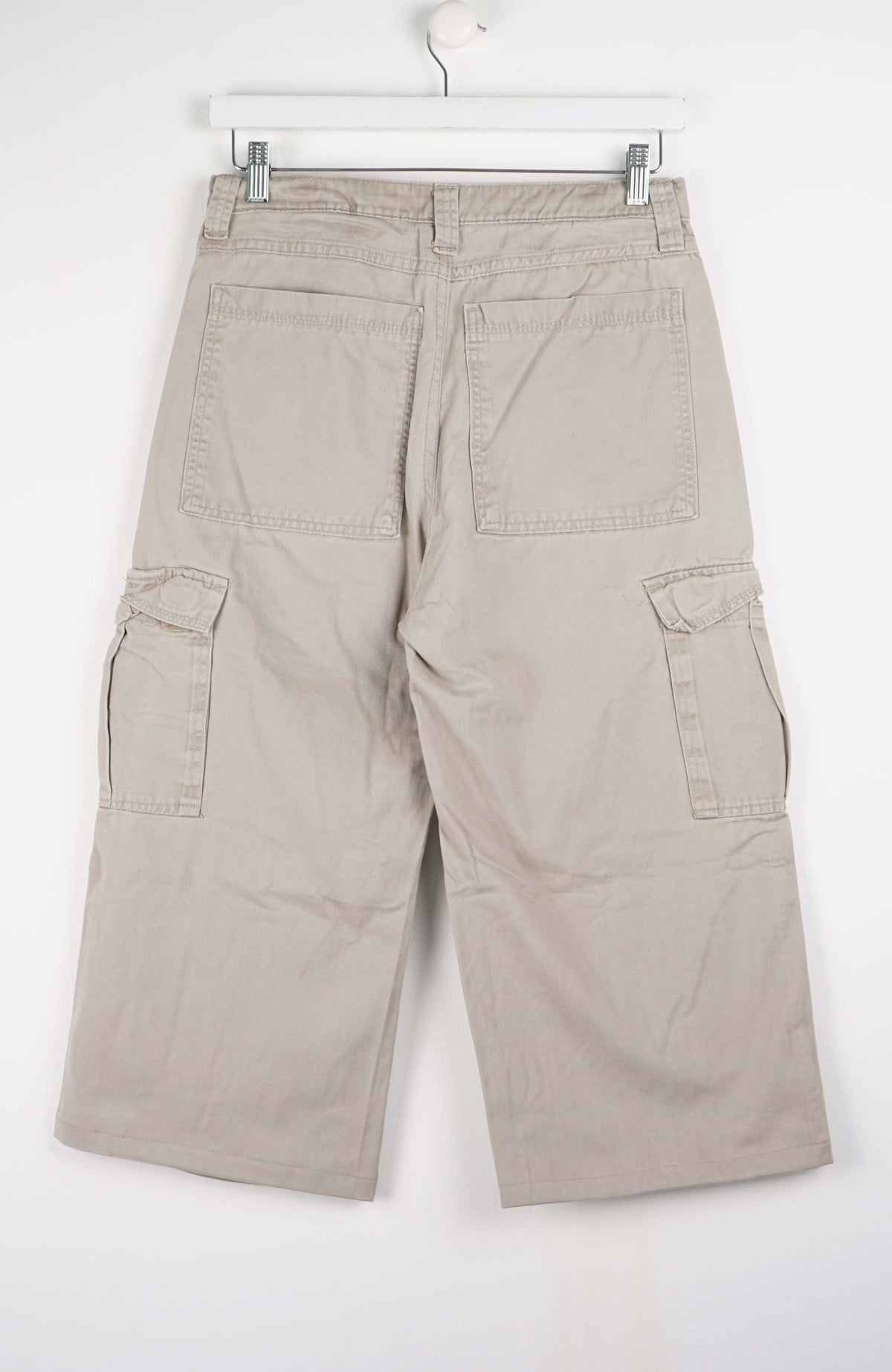 VINTAGE REWORK CARGO CAPRI SHORTS W30
