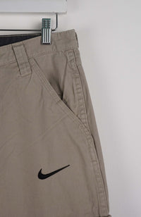 VINTAGE REWORK CARGO CAPRI SHORTS W30
