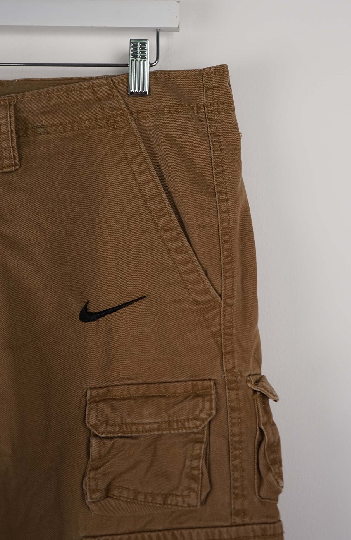 VINTAGE REWORK CARGO SHORTS W36