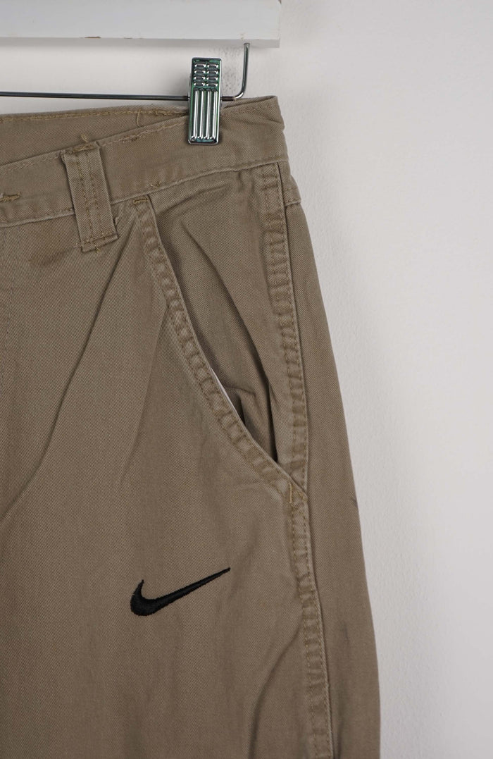 VINTAGE REWORK CARGO CAPRI SHORTS W30
