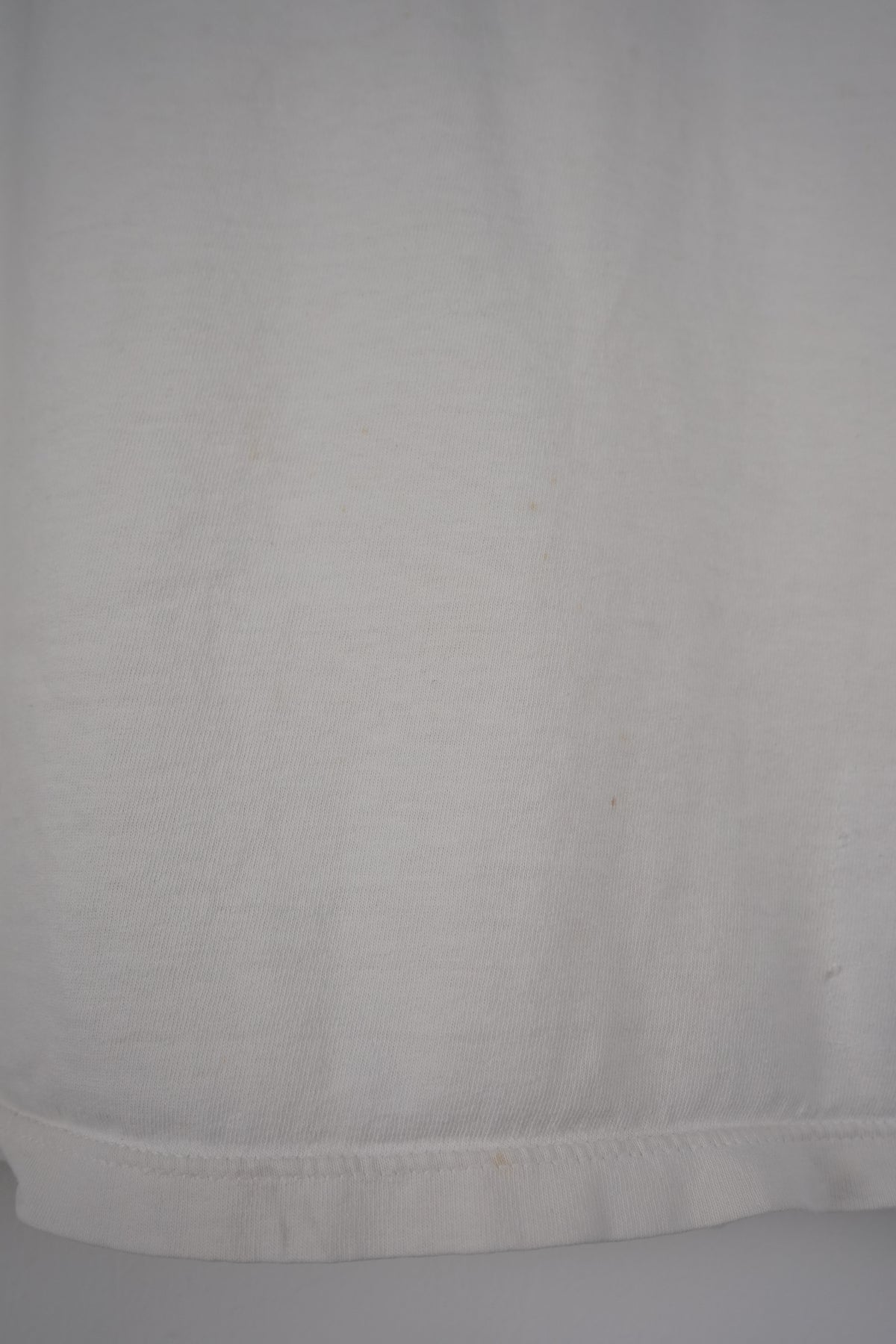 VINTAGE TOMMY HILFIGER T-SHIRT (S)