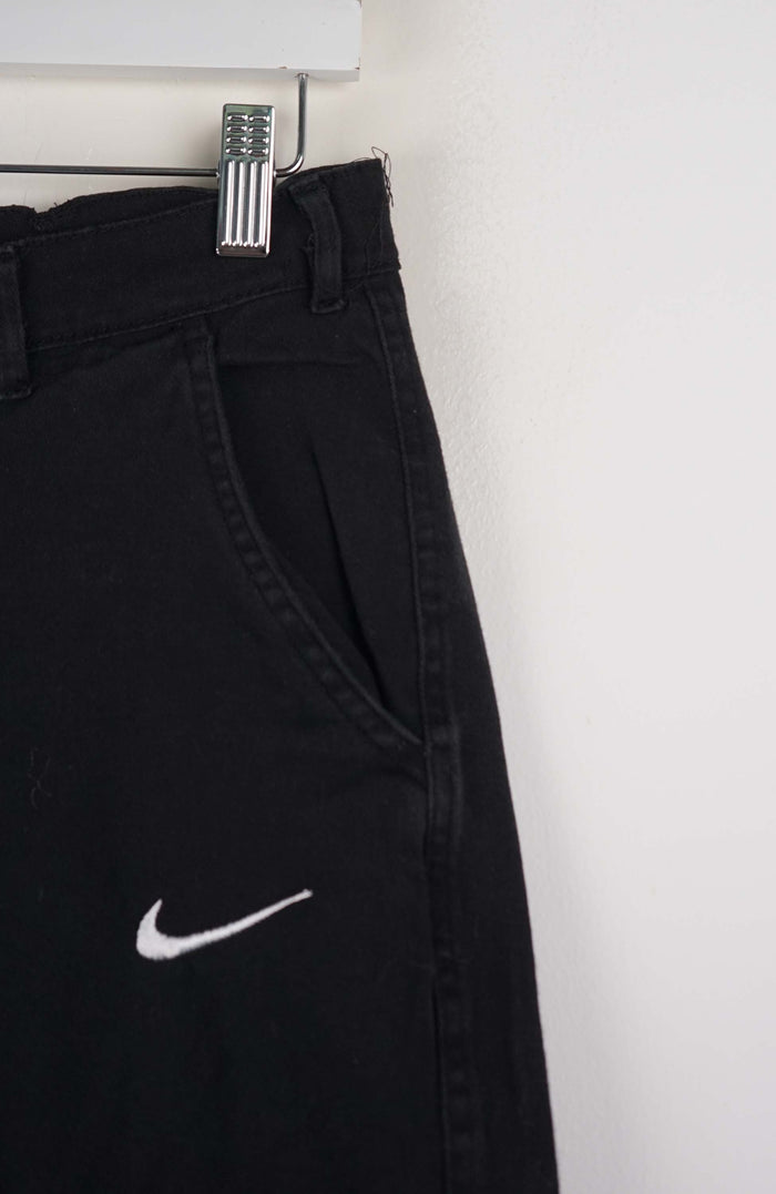 VINTAGE REWORK CARGO SHORTS W30
