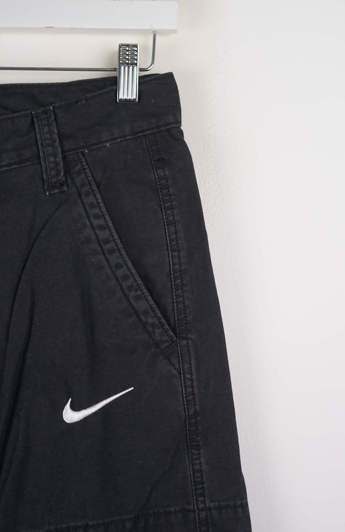 VINTAGE REWORK CARGO SHORTS W29