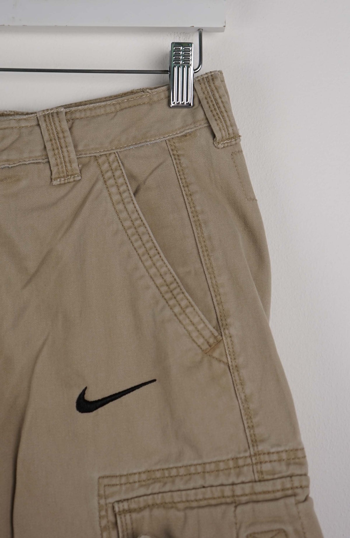 VINTAGE REWORK CARGO SHORTS W28