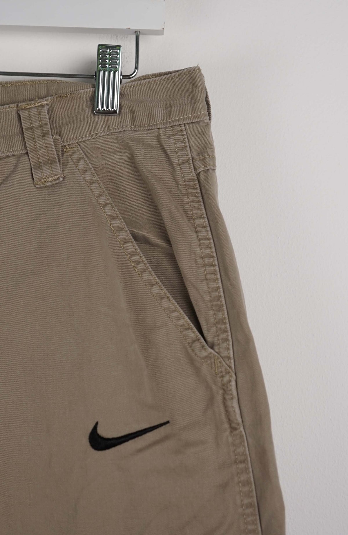 VINTAGE REWORK CARGO SHORTS W33
