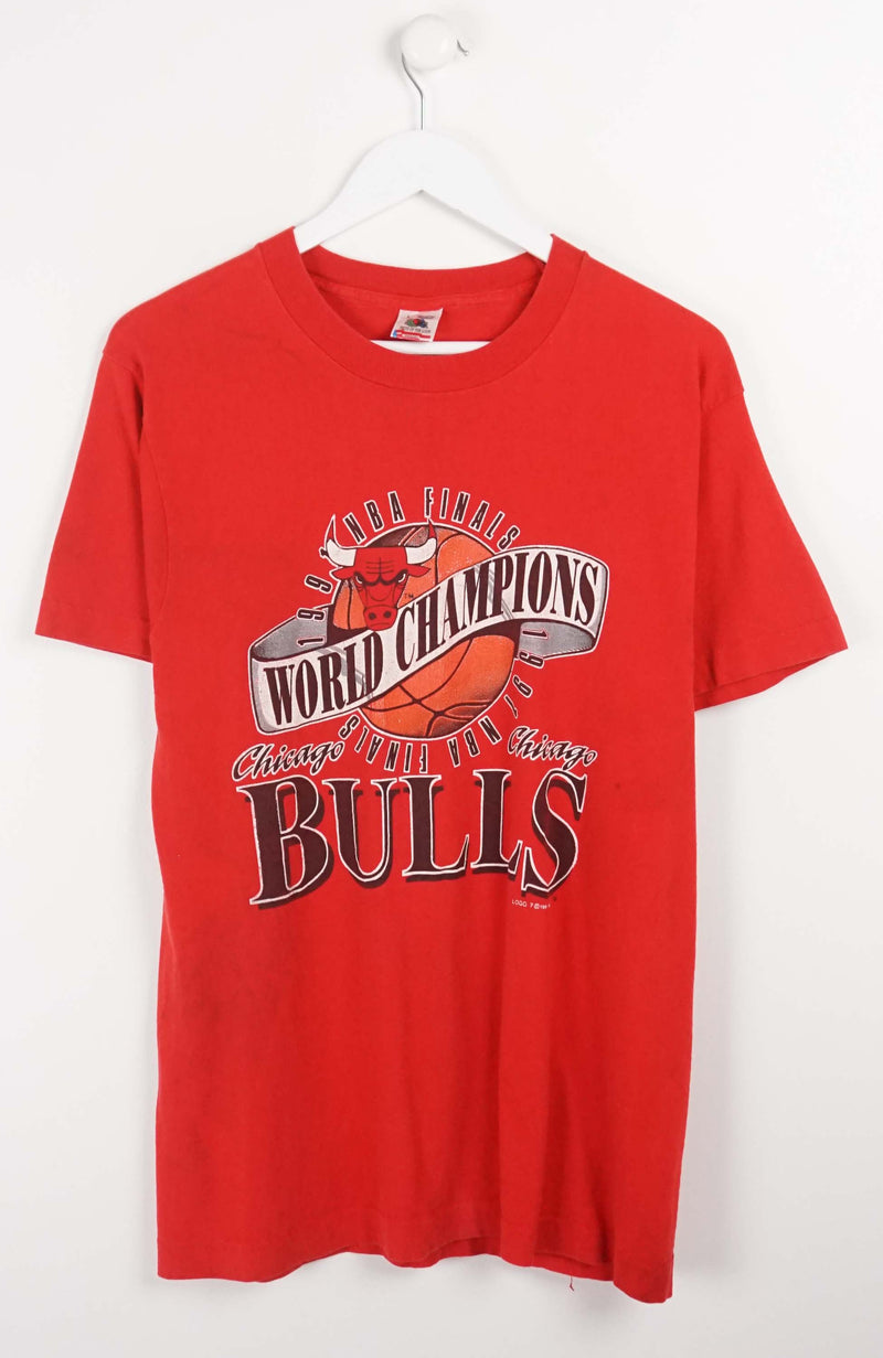 VINTAGE CHICAGO BULLS T-SHIRT (M)