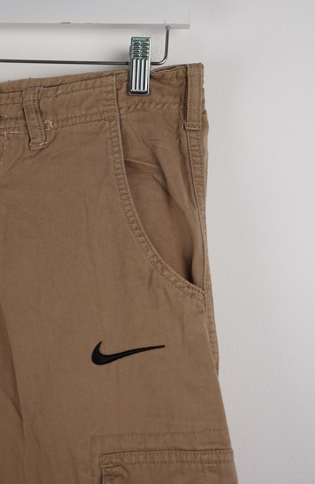 VINTAGE REWORK CARGO SHORTS W30