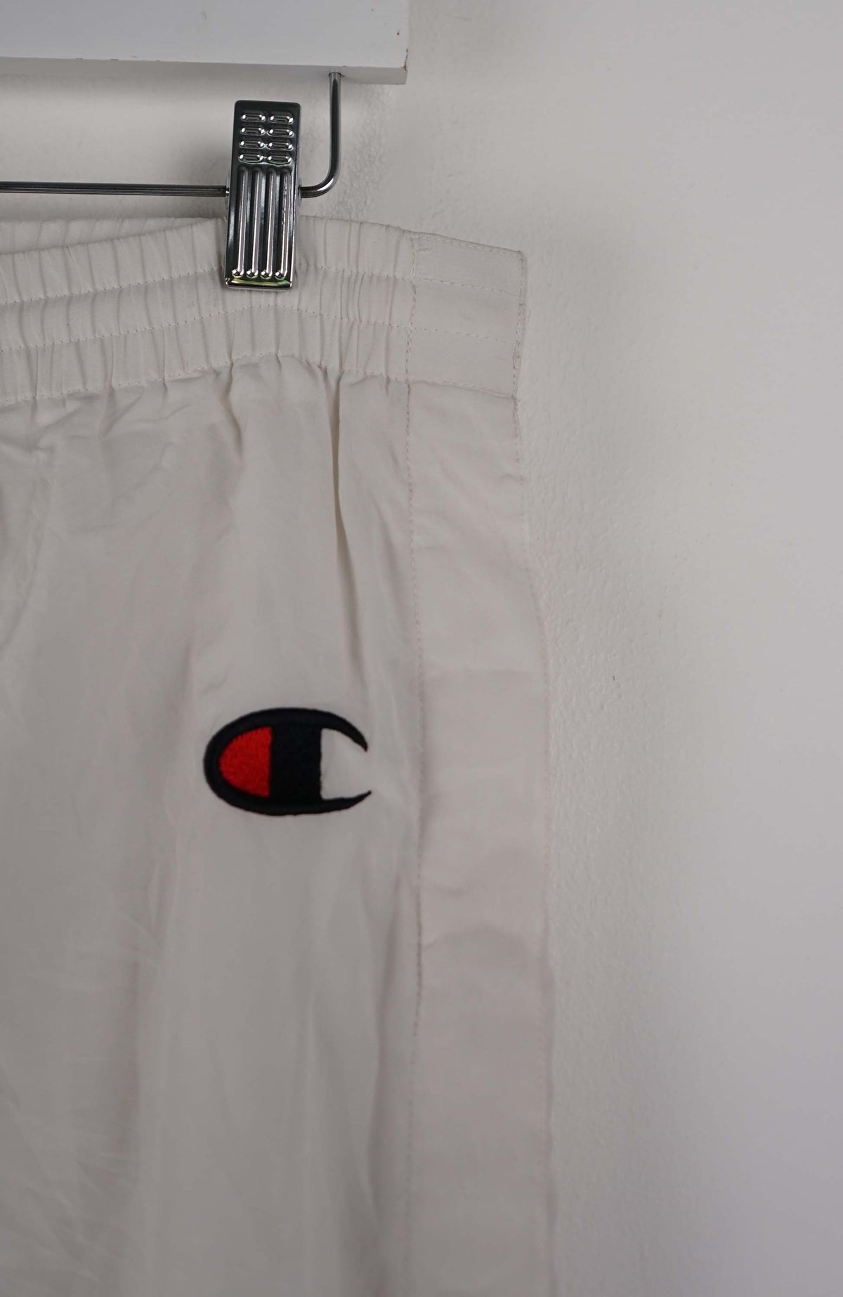 VINTAGE CHAMPION TRACK PANTS (M)