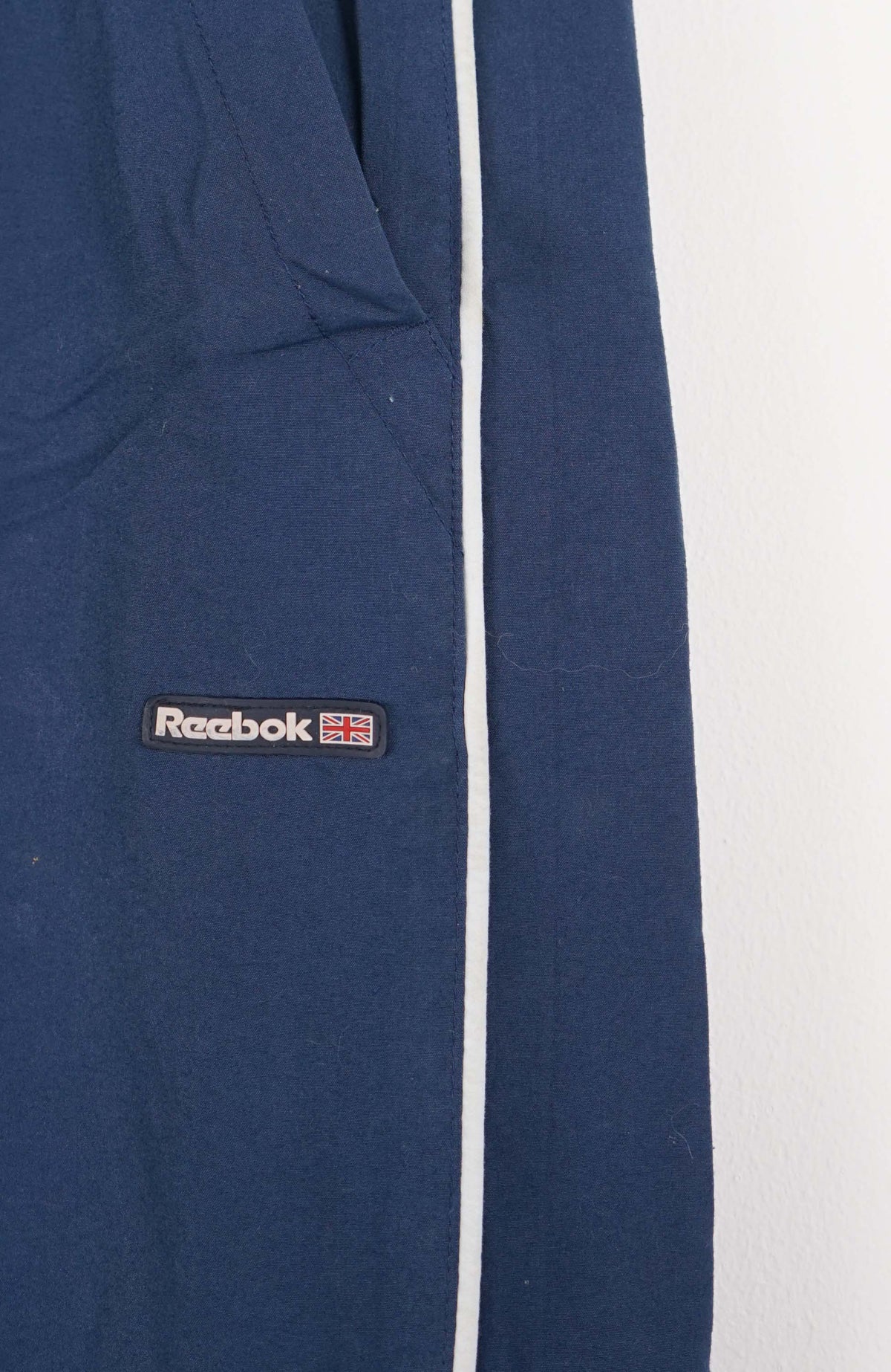 VINTAGE REEBOK TRACK PANTS (L)