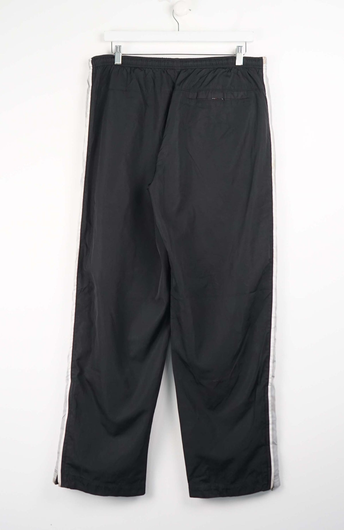 VINTAGE NIKE TRACK PANTS (XL)