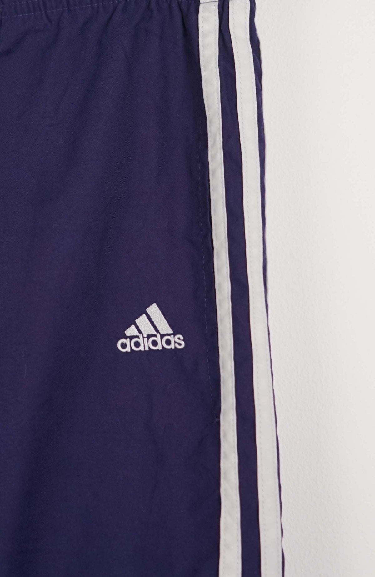 VINTAGE ADIDAS TRACK PANTS (M)