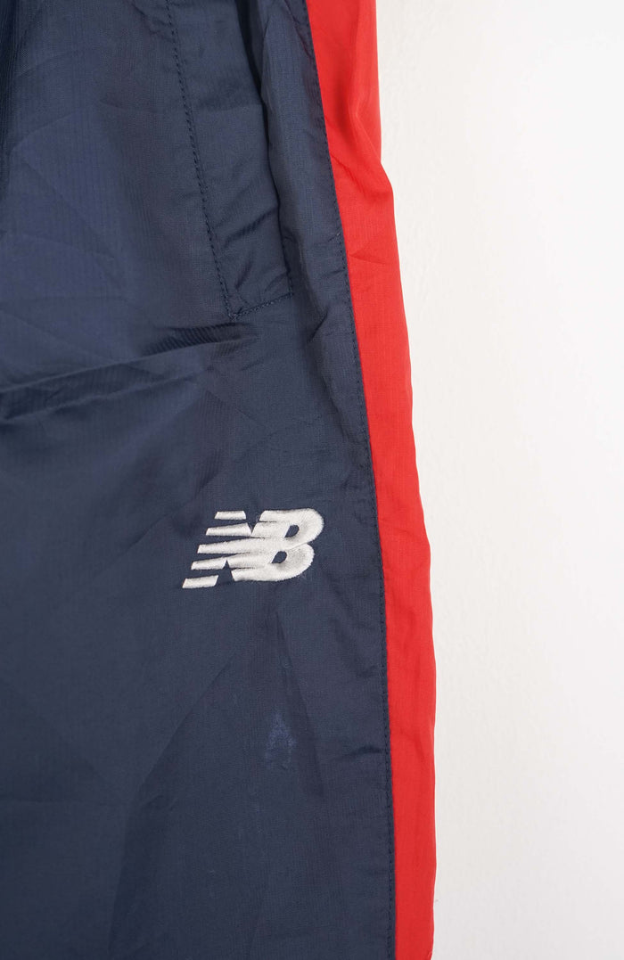 VINTAGE NEW BALANCE TRACK PANTS (M)