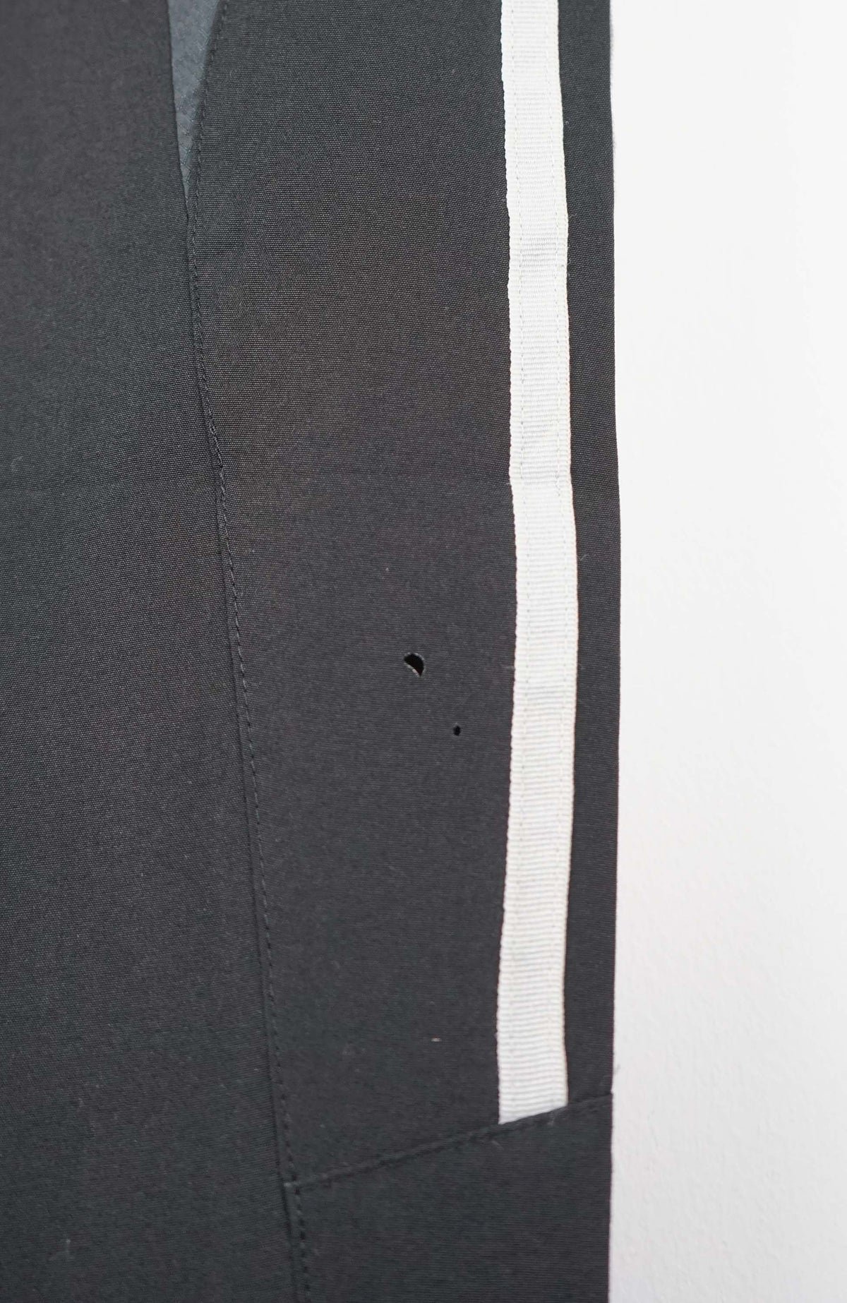 VINTAGE ADIDAS TRACK PANTS (M)