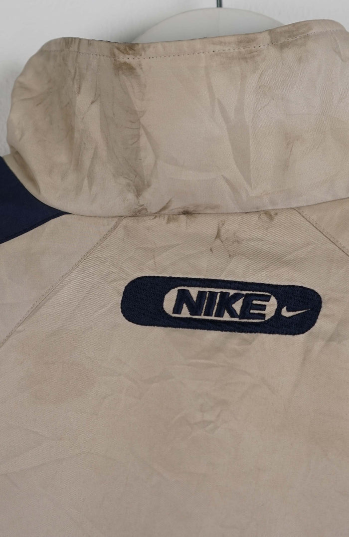 VINTAGE NIKE JACKET (S)