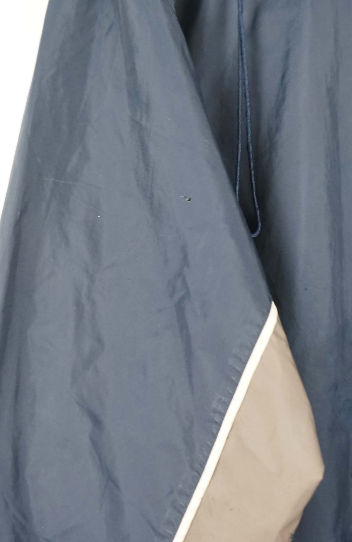 VINTAGE REEBOK WINDBREAKER (XXL)