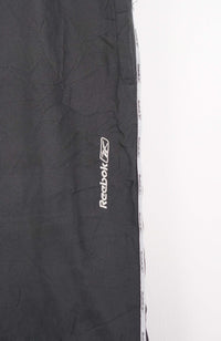 VINTAGE REEBOK TRACK PANT SHORTS (L)