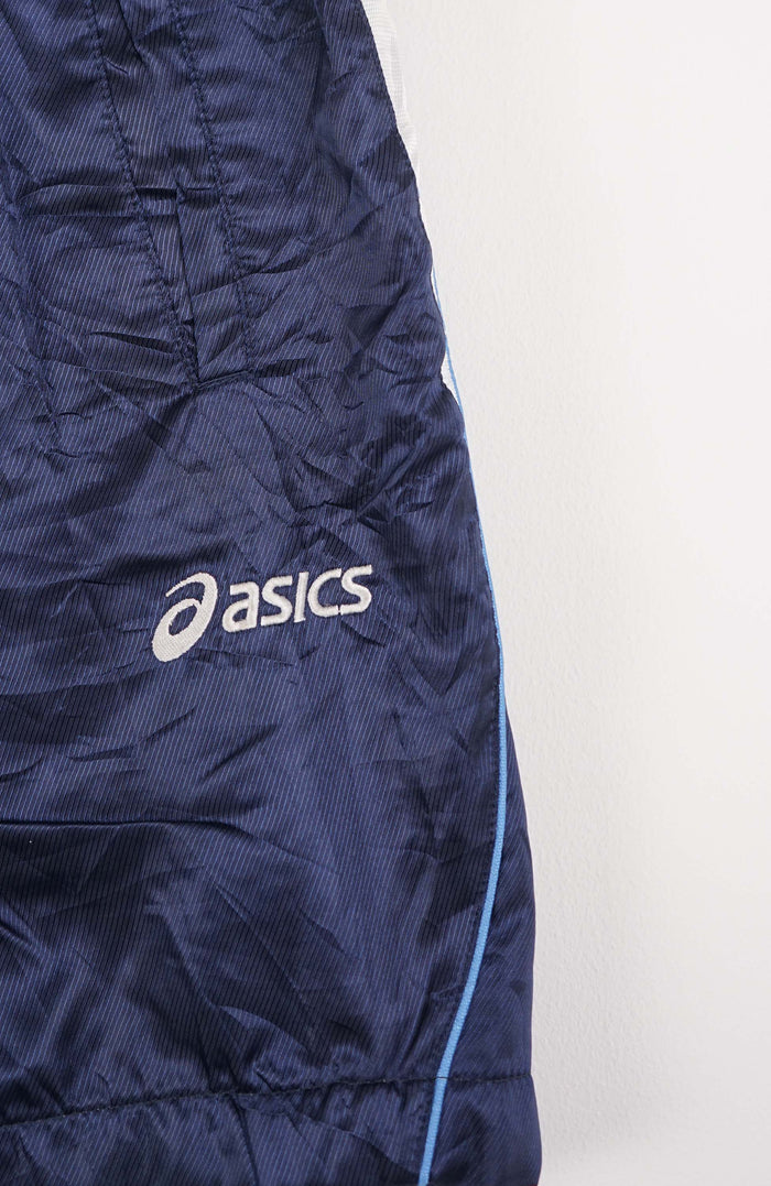 VINTAGE ASICS TRACK PANT SHORTS (M)