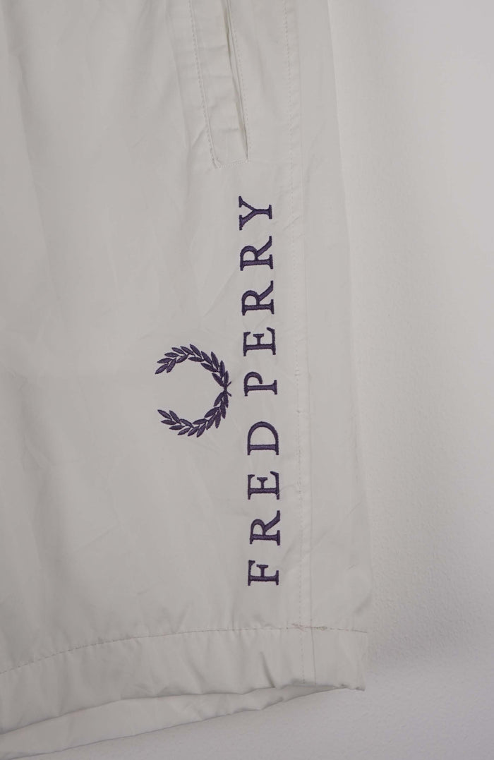 VINTAGE FRED PERRY TRACK PANT SHORTS (S)