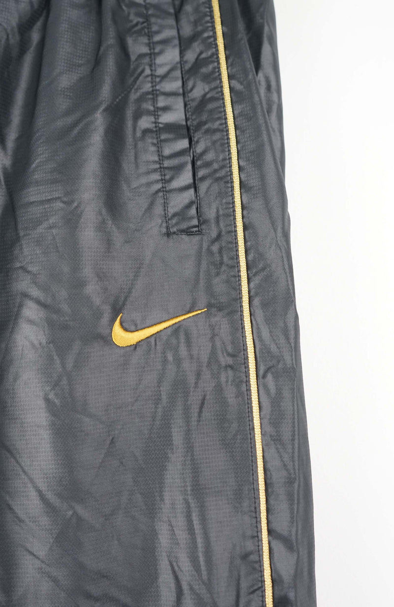 VINTAGE NIKE TRACK PANTS (S)