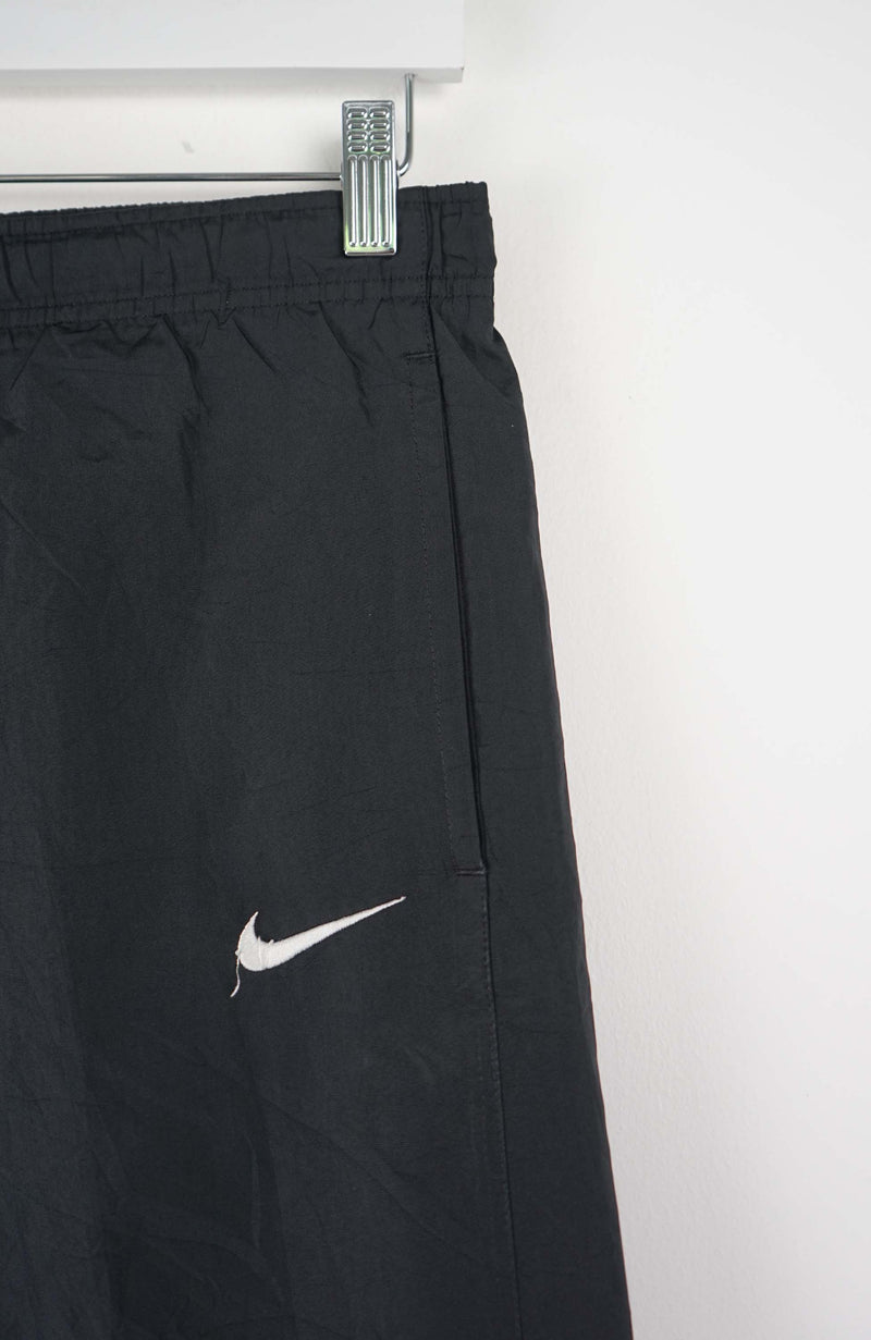 VINTAGE NIKE TRACK PANTS (XL)