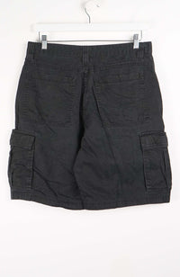 VINTAGE WRANGLER CARGO SHORTS W32