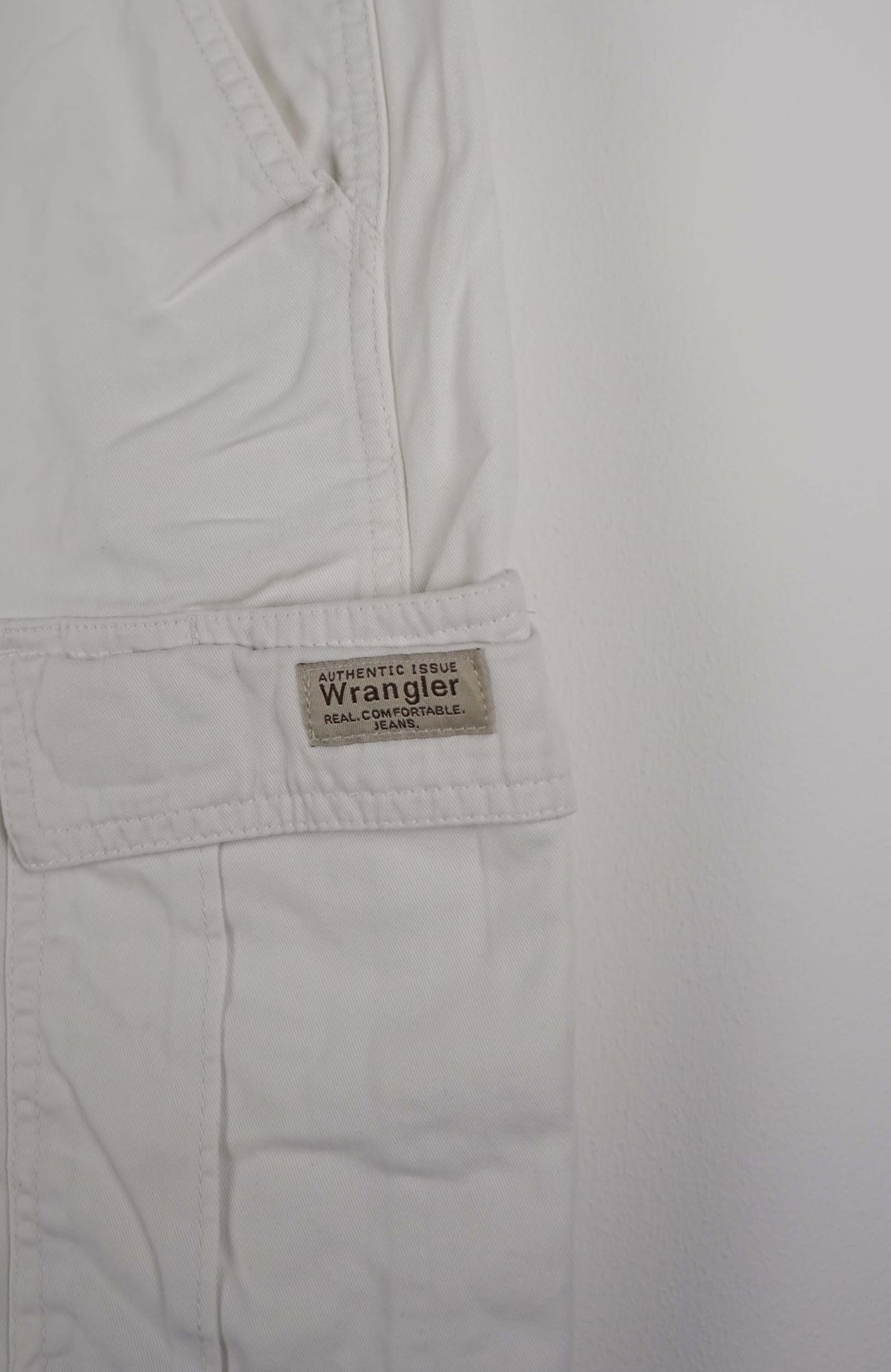 VINTAGE WRANGLER CARGO SHORTS W30