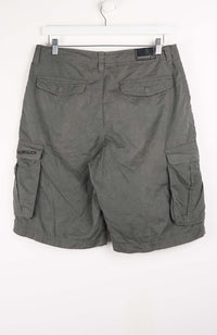 VINTAGE QUIKSILVER CARGO SHORTS W32