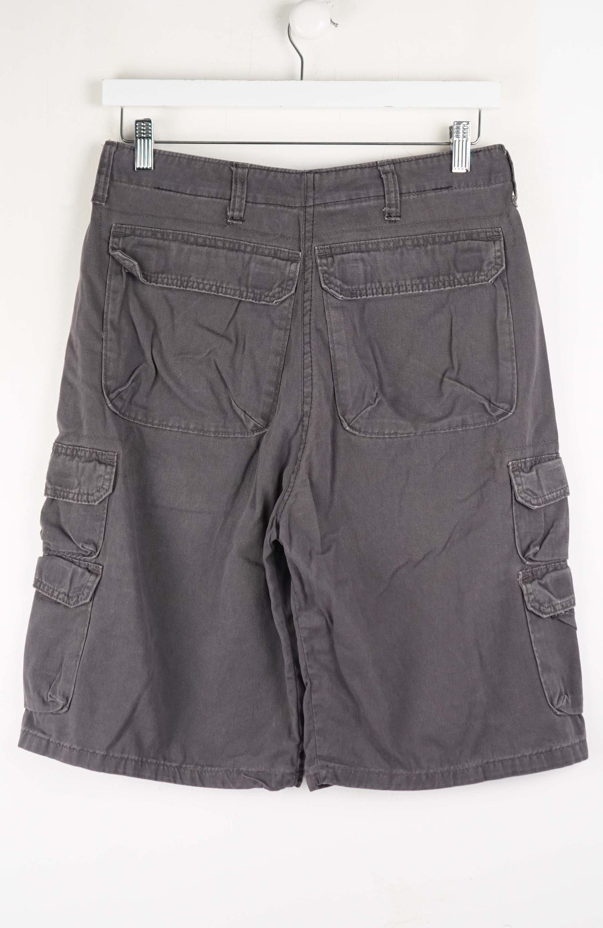 VINTAGE REWORK CARGO SHORTS W28