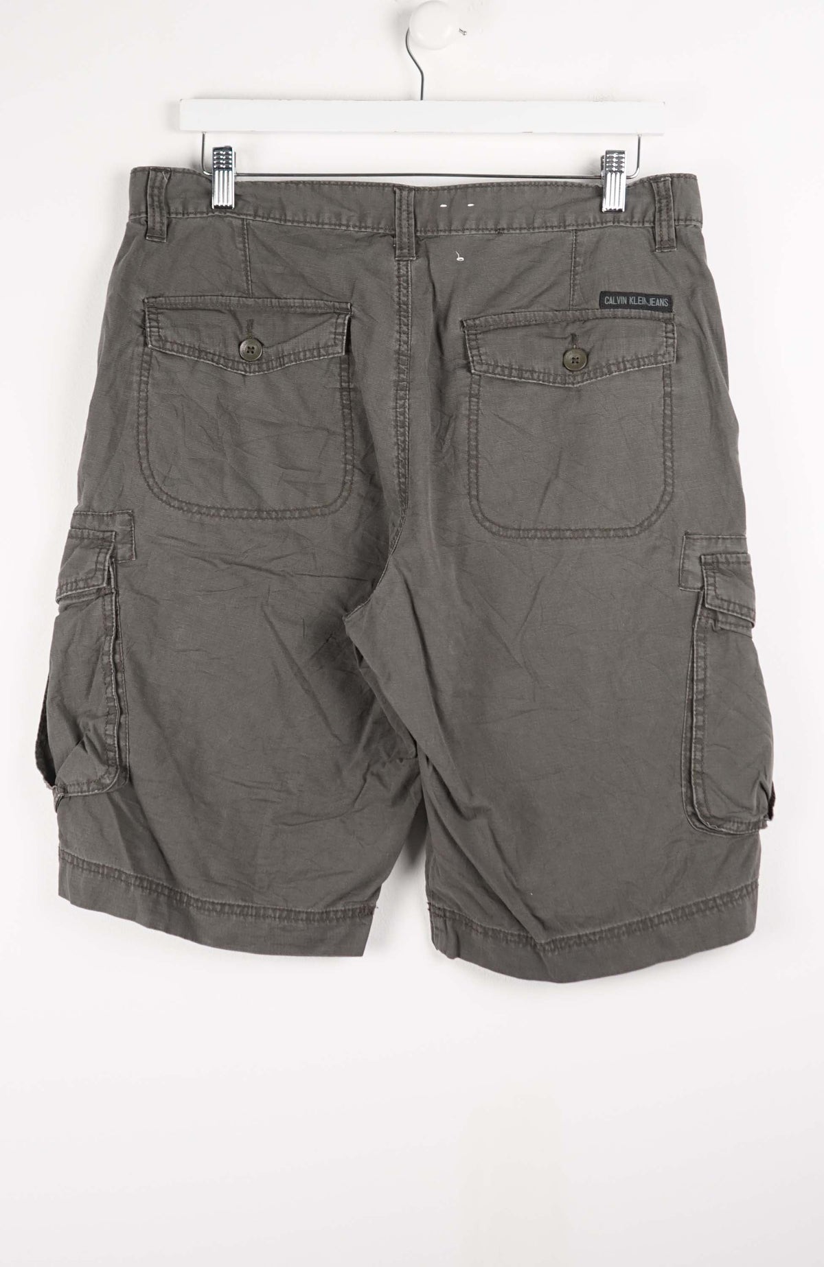 VINTAGE CALVIN KLEIN CARGO SHORTS W36