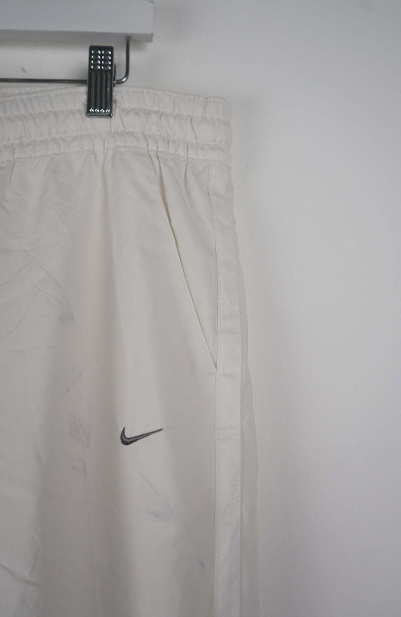 VINTAGE NIKE TRACK PANTS (XL)