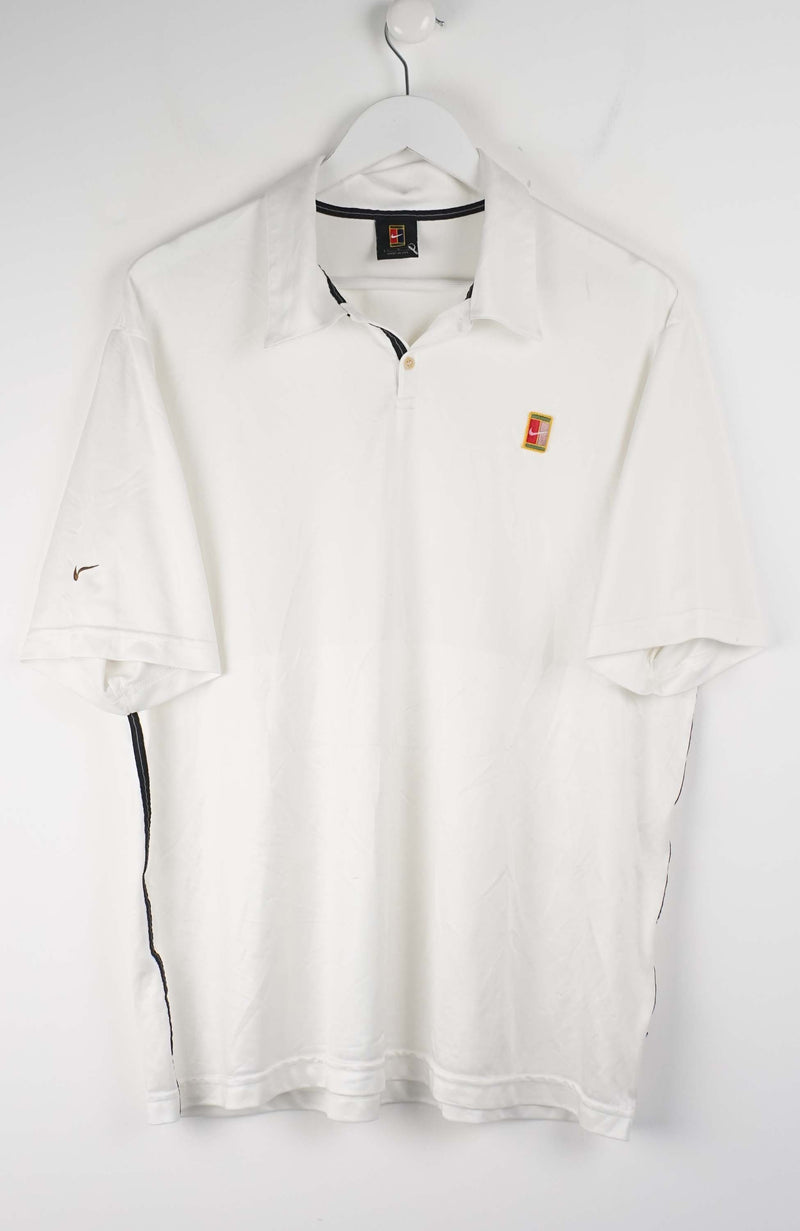 VINTAGE NIKE TENNIS POLO JERSEY (L)