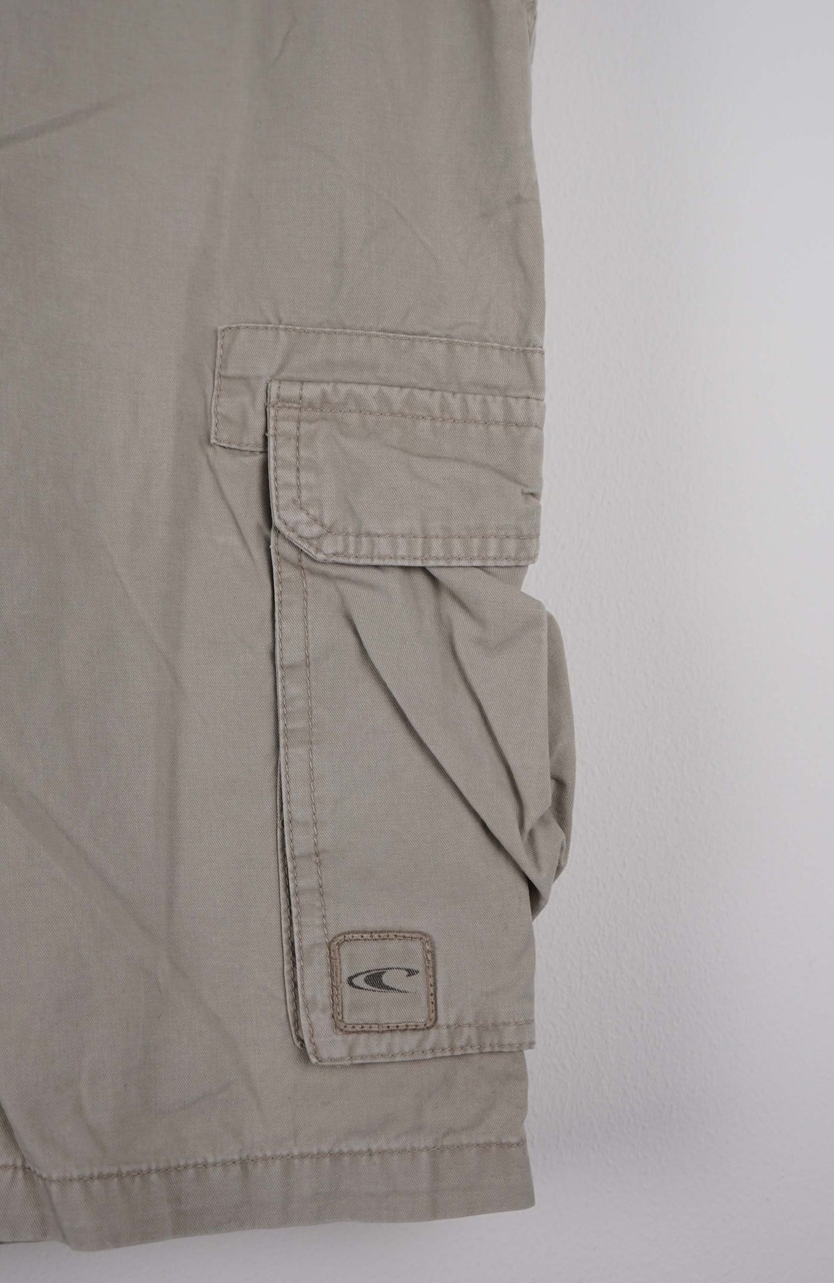 VINTAGE O'NEILL CARGO SHORTS W34
