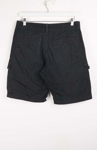 VINTAGE WRANGLER CARGO SHORTS W32
