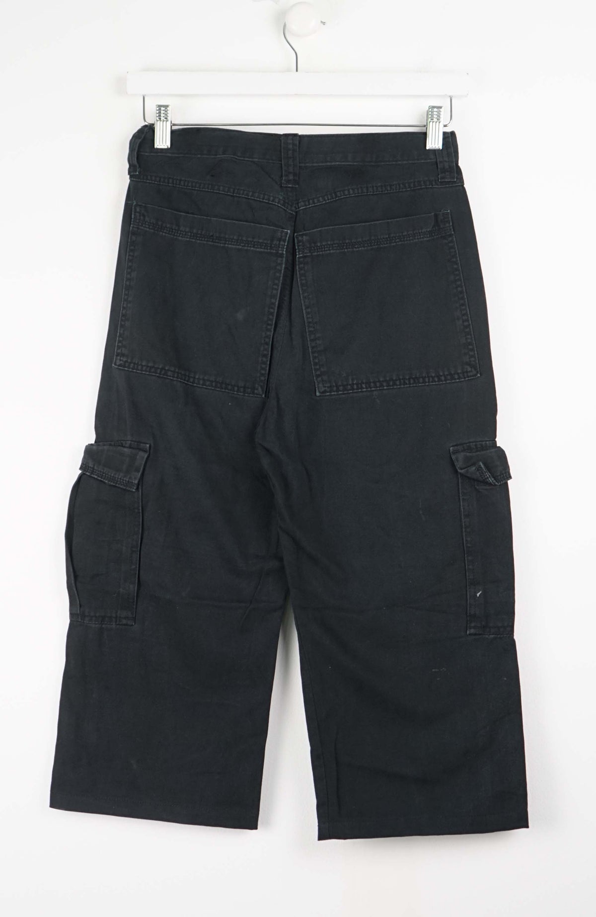 VINTAGE REWORK CARGO CAPRI SHORTS W27