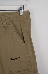 VINTAGE REWORK CARGO CAPRI SHORTS W32