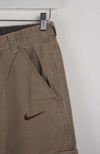 VINTAGE REWORK CARGO CAPRI SHORTS W29