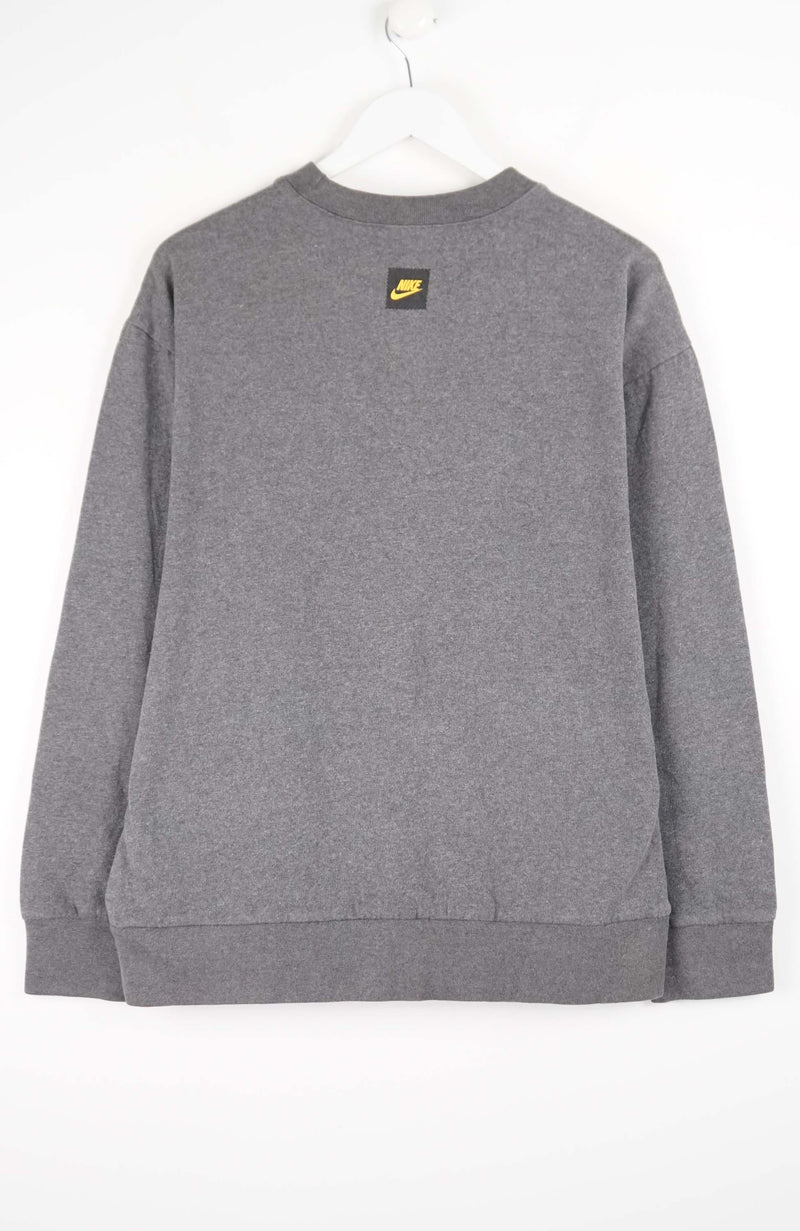 VINTAGE NIKE SWEATER (L)