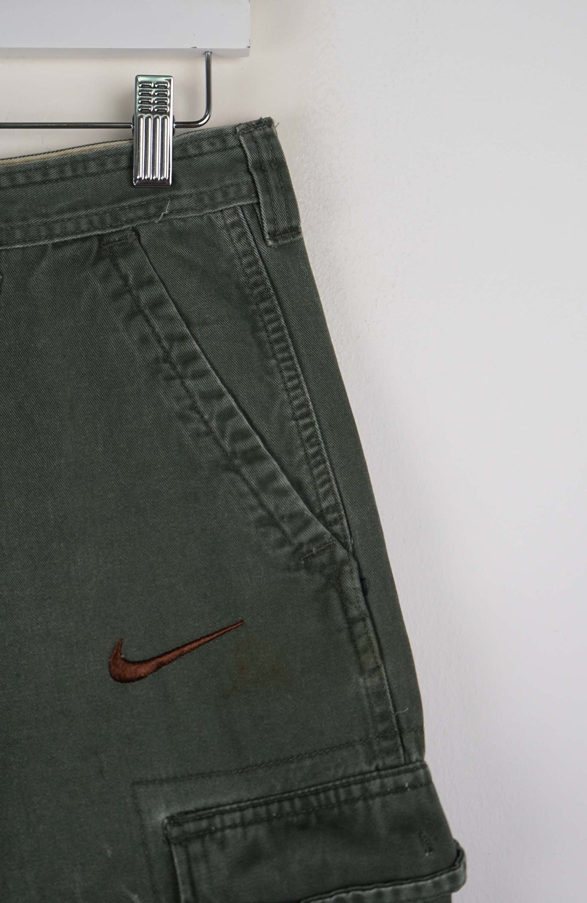VINTAGE REWORK CARGO SHORTS W32
