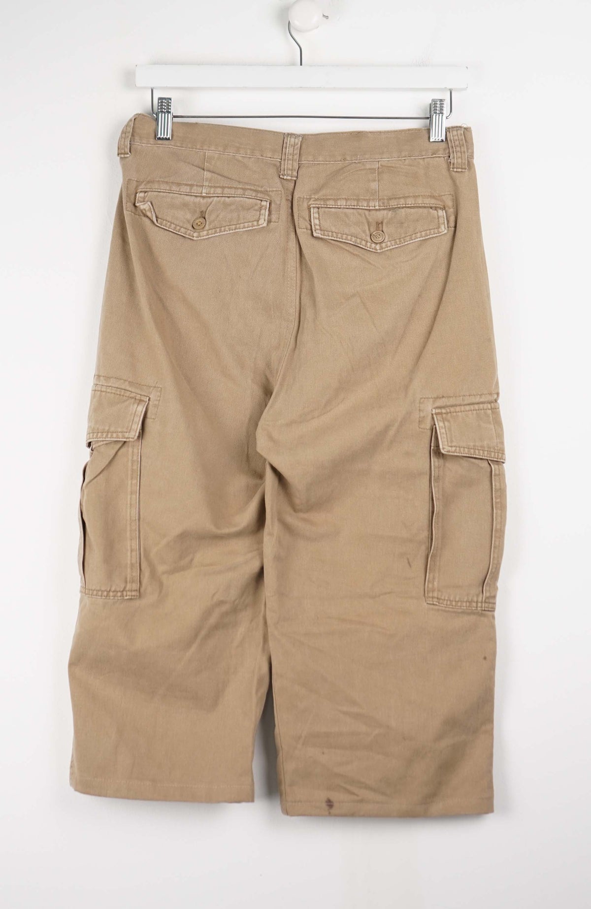 VINTAGE REWORK CARGO CAPRI SHORTS W30