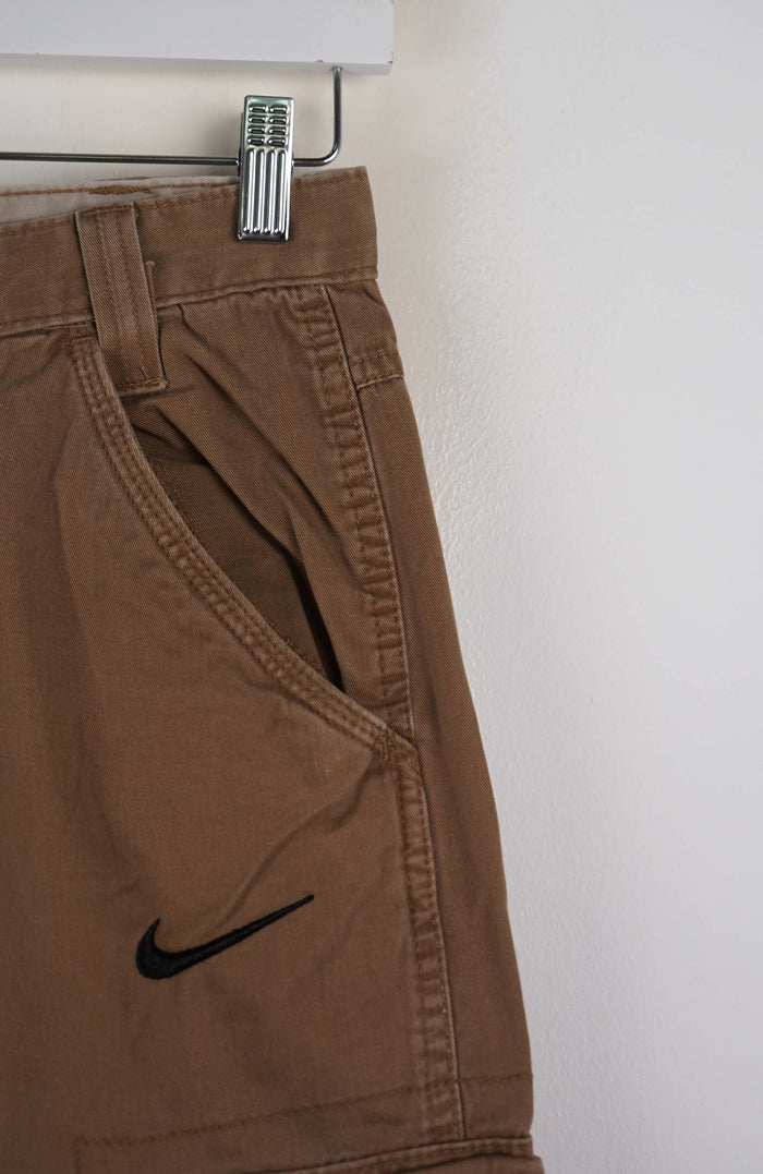 VINTAGE REWORK CARGO SHORTS W28