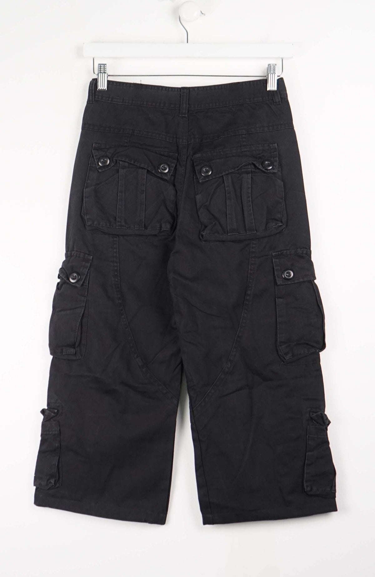 VINTAGE REWORK CARGO CAPRI SHORTS W28