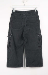 VINTAGE REWORK CARGO CAPRI SHORTS W28