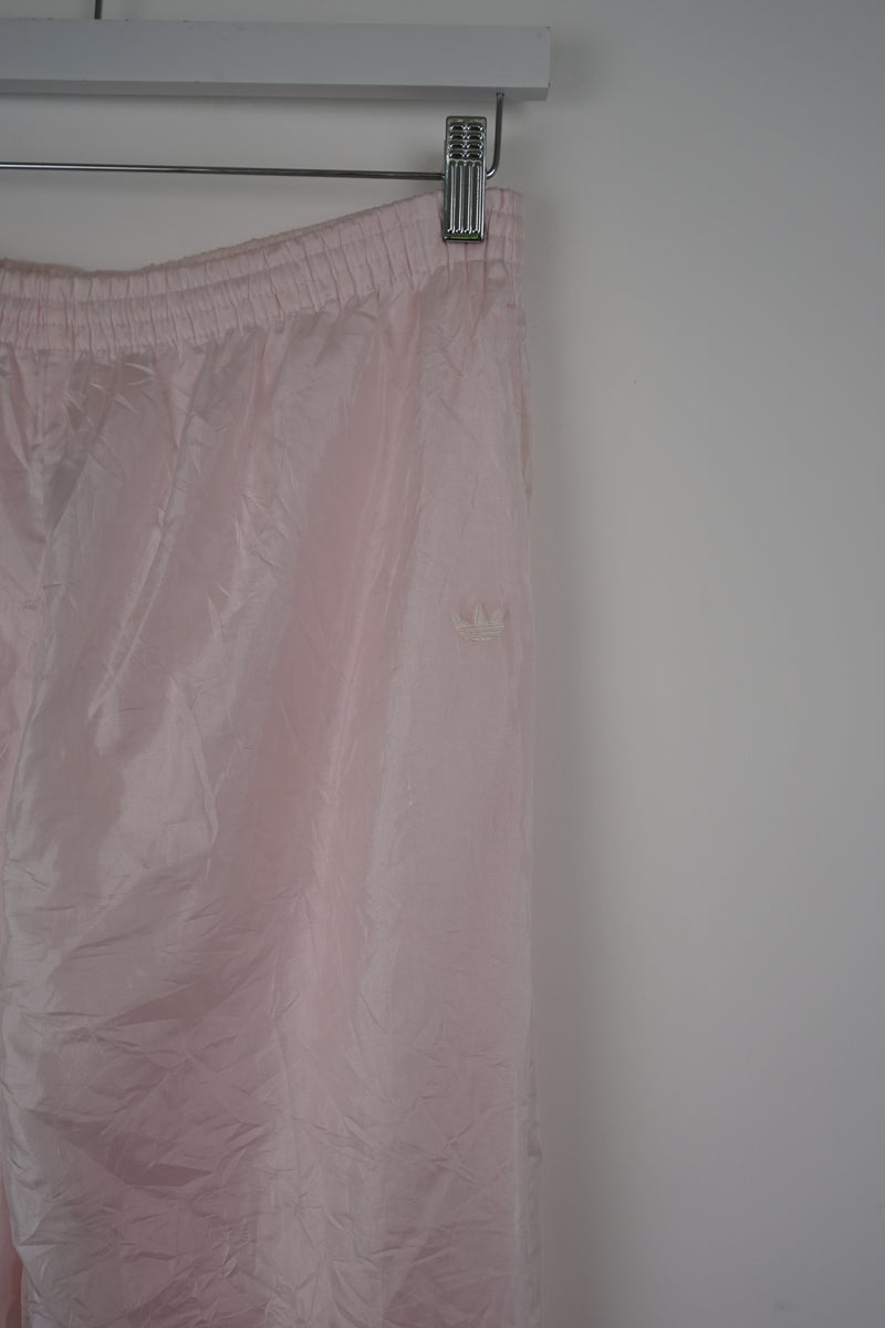VINTAGE ADIDAS TRACK PANTS (M)